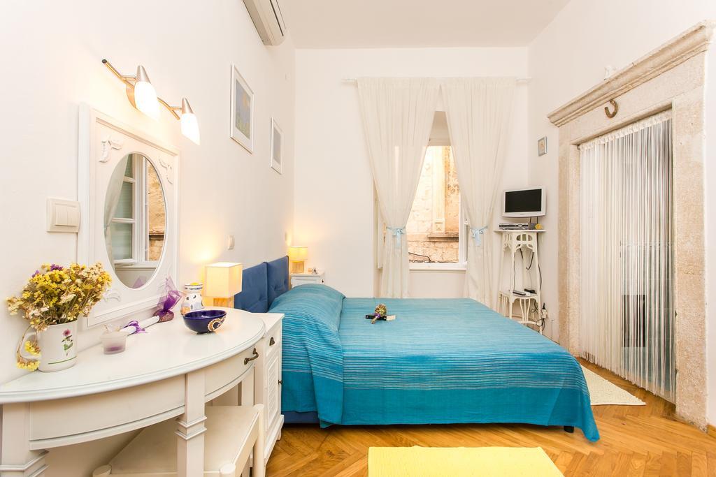 Apartments Adriana Flora Dubrovnik Phòng bức ảnh
